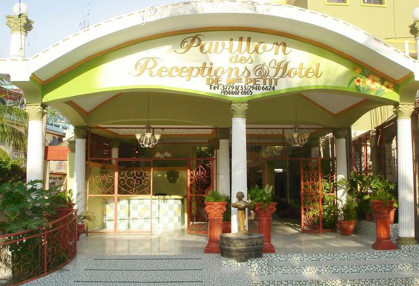 هتل Pavillon Des Receptions &
