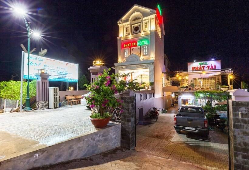 هتل Phat Tai