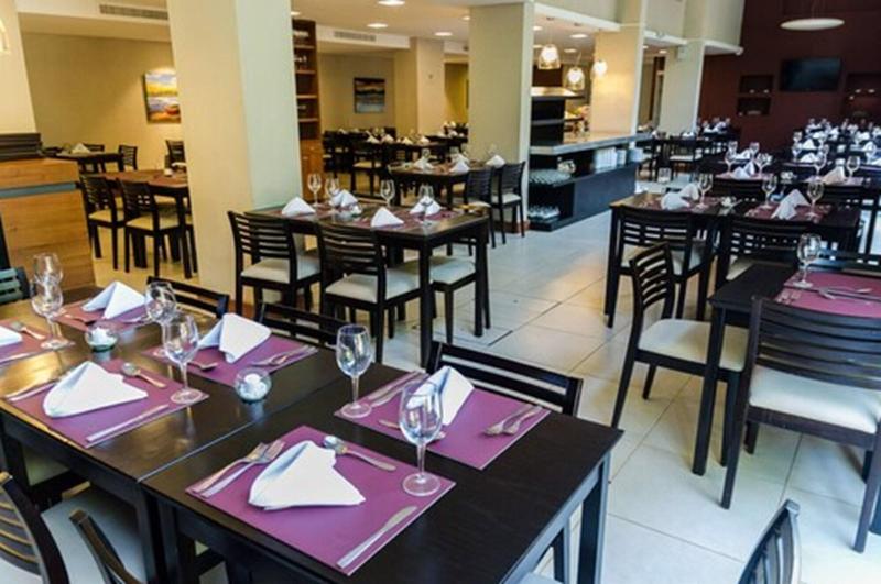 هتل Pinares Panorama Suites & Spa