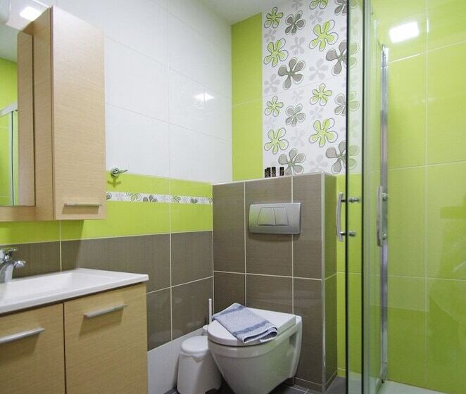 فندق Principal New Leisure