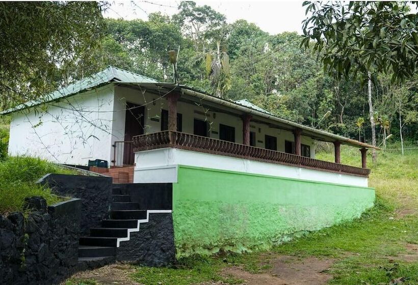 Отель Punarjani Ayurvedic Resorts