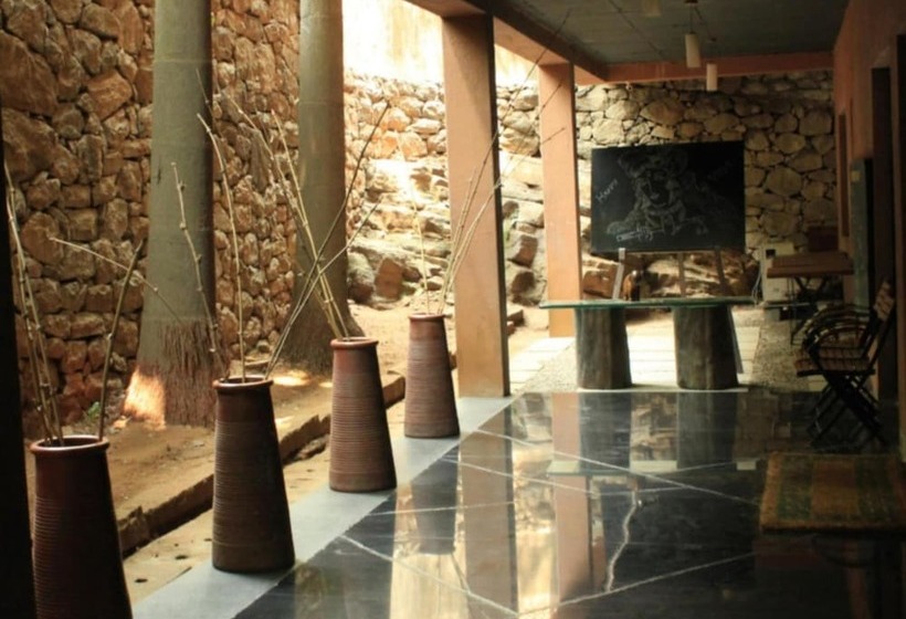 בית מלון כפרי Rainforest Resort