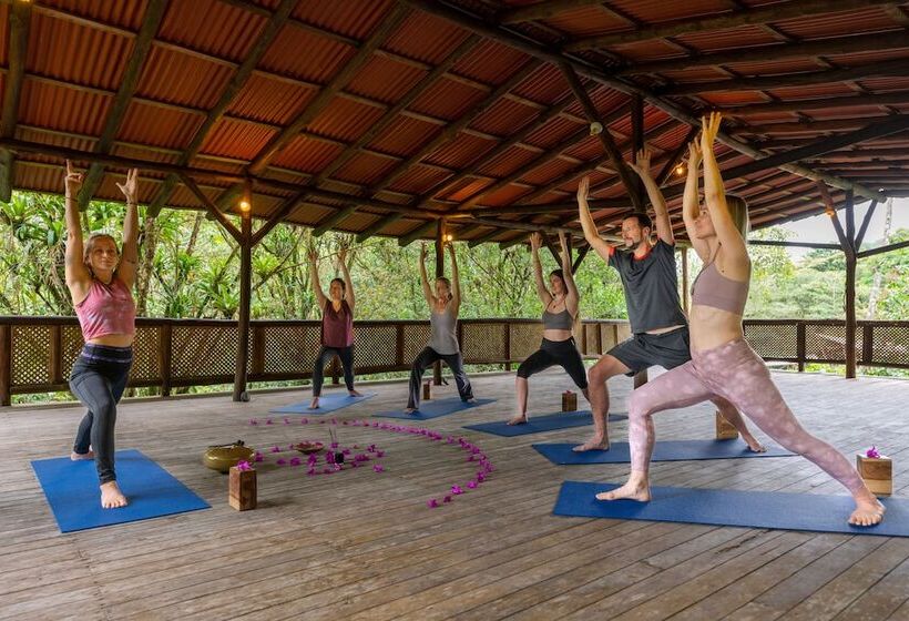 هتل Rancho Margot All Meals Included