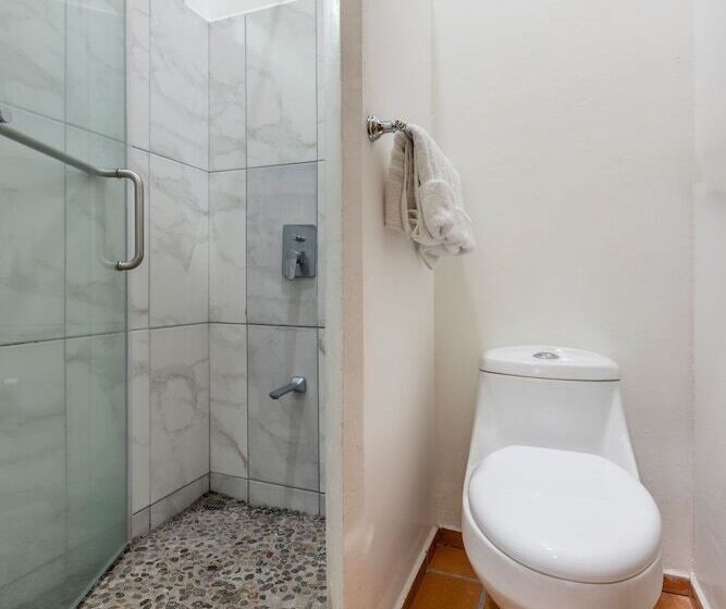 هتل Rancho Margot All Meals Included