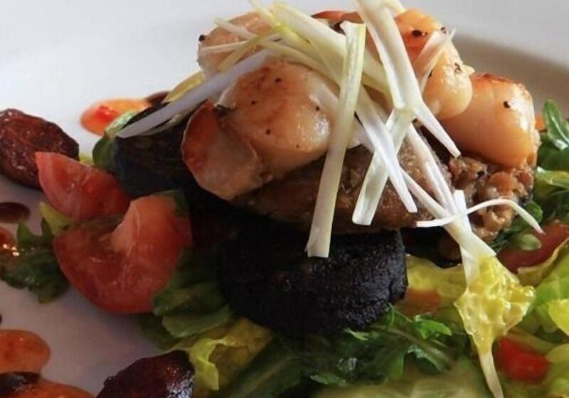 בית מלון כפרי Royal Oak