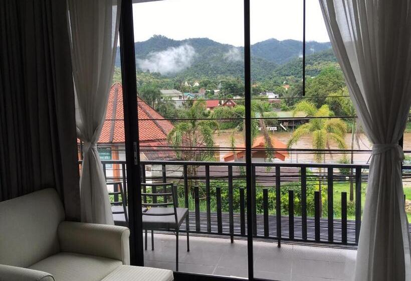 호텔 Saranya River House สรัญญาริเวอร์เฮาส์