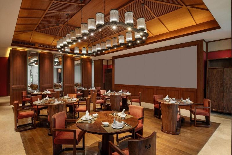 هتل Sheraton Grand Xishuangbanna