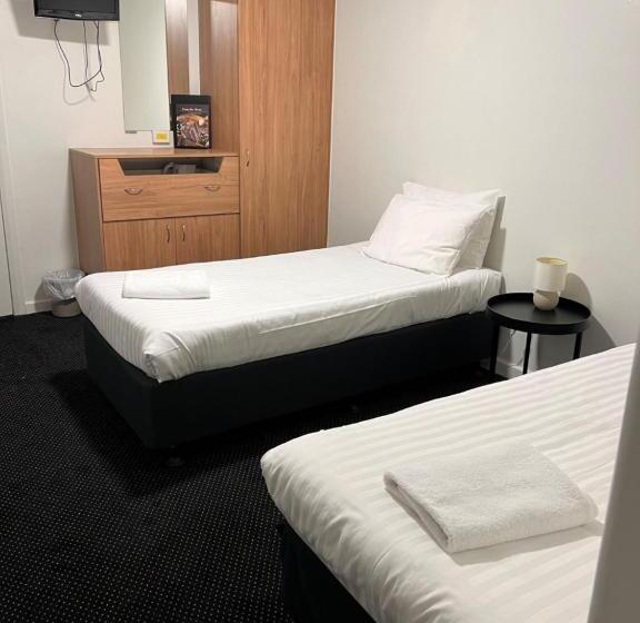 酒店 Star Bar Cafe &