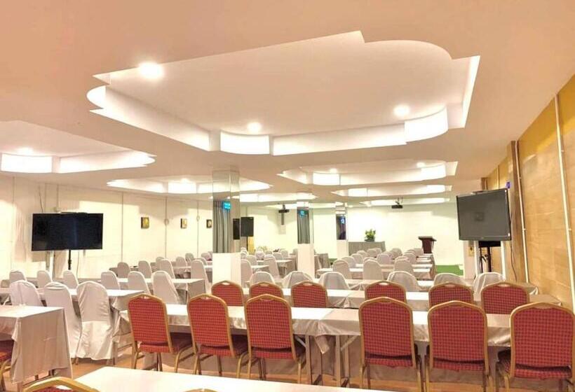 בית מלון כפרי Talay Sai @ Thung Wua Laen