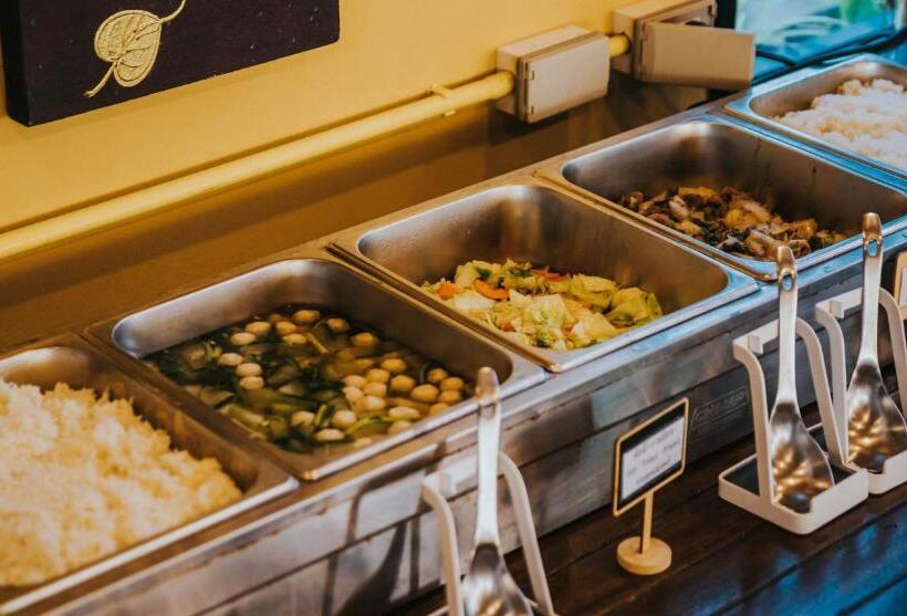 בית מלון כפרי Talay Sai @ Thung Wua Laen