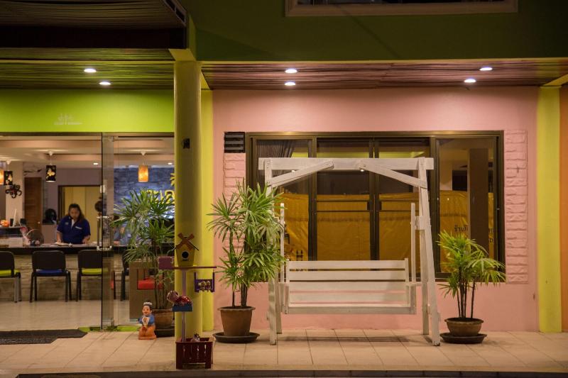 בית מלון כפרי Talay Sai @ Thung Wua Laen