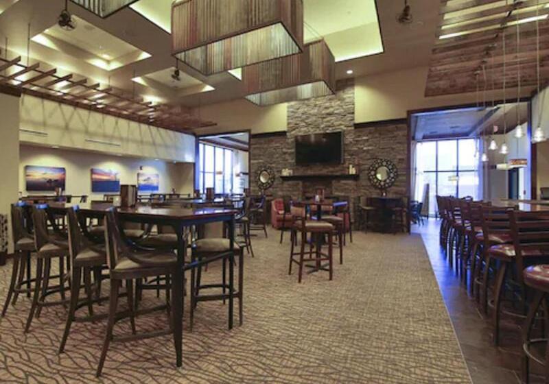 فندق Teddy's Residential Suites New Town