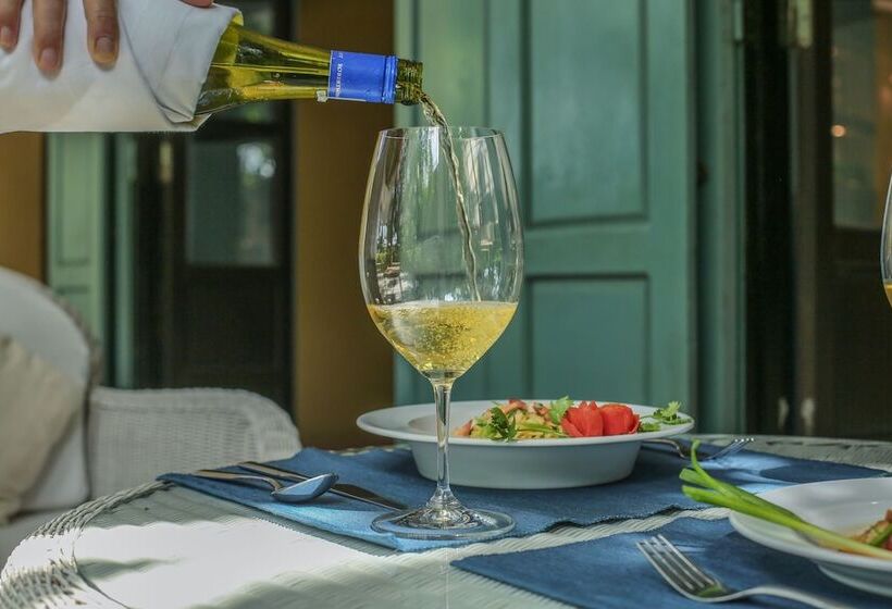 ホテル The Apsara Rive Droite