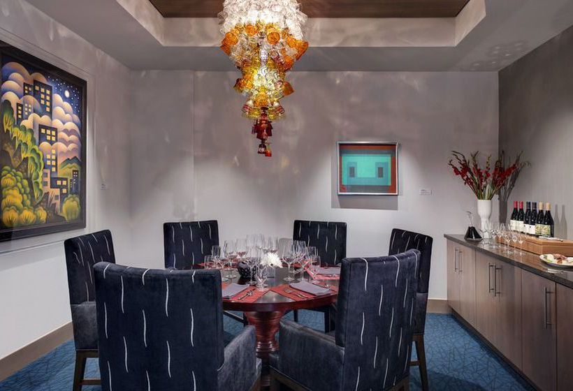 The Art Hotel Denver, Curio Collection By Hilton