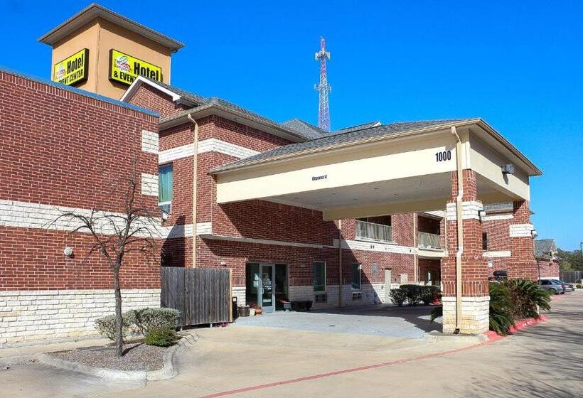 Texas Bungalows Hotel & Hotel Que At Lakeline Austin Cedar Park