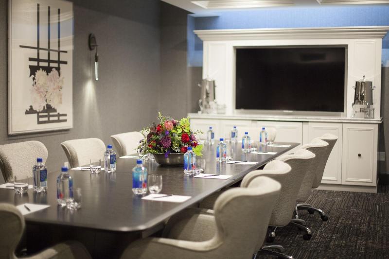 ホテル The Charmant