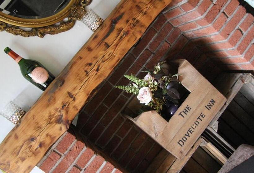 فندق The Dovecote Inn