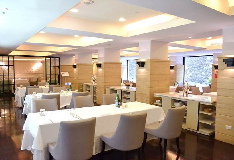 The Gaia Hotel   Taipei