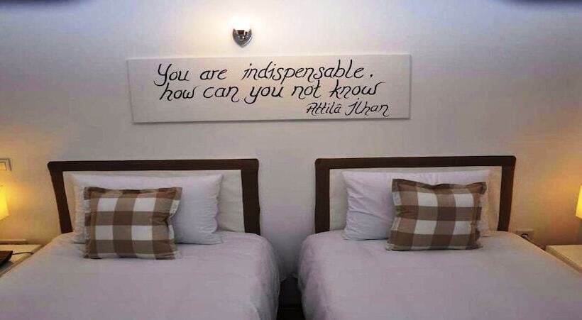 هتل The Print House