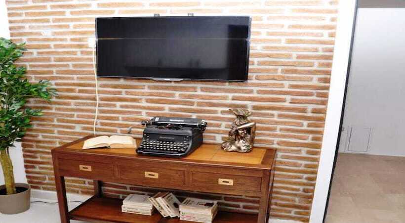 هتل The Print House