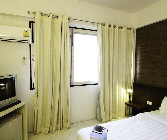 호텔 The Ratchathani