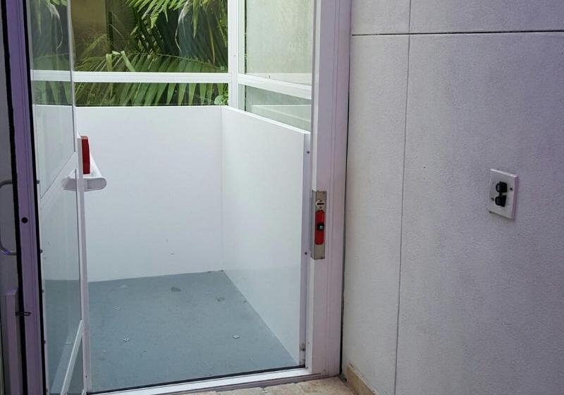 The Saint Hotel Key West, Autograph Collection, Adult Only