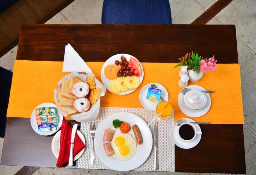 Отель Unique Cottages