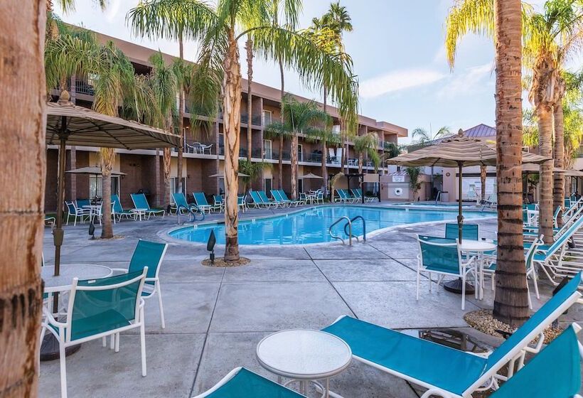 ホテル Worldmark Palm Springs