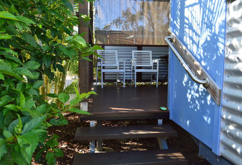 The Lovely Cottages Country Retreat