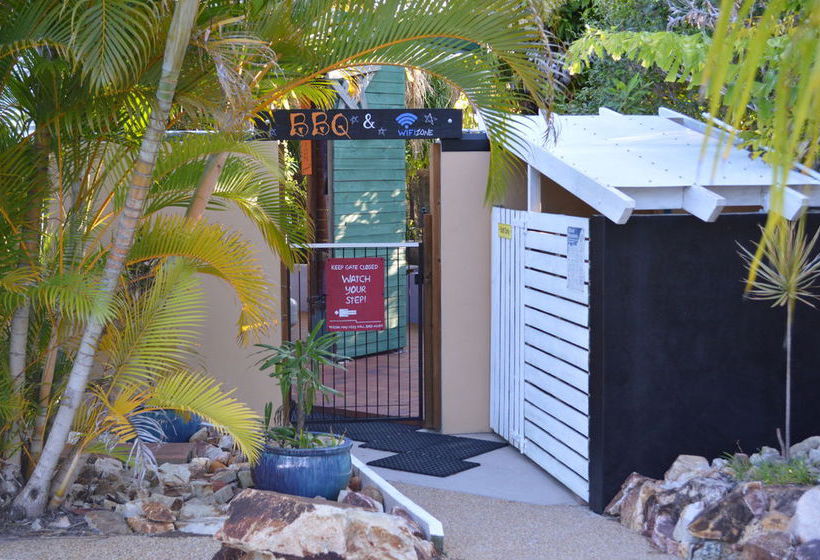 The Lovely Cottages Country Retreat