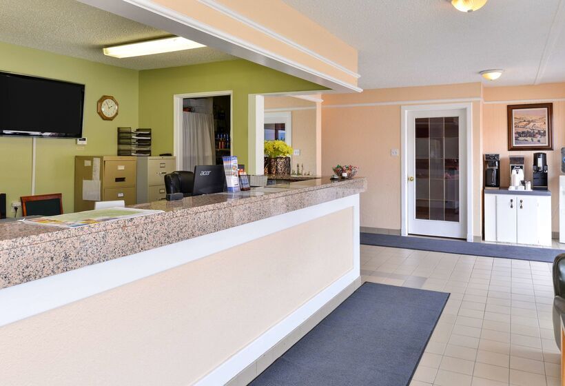 فندق على الطريق Canadas Best Value Inn Whitecourt