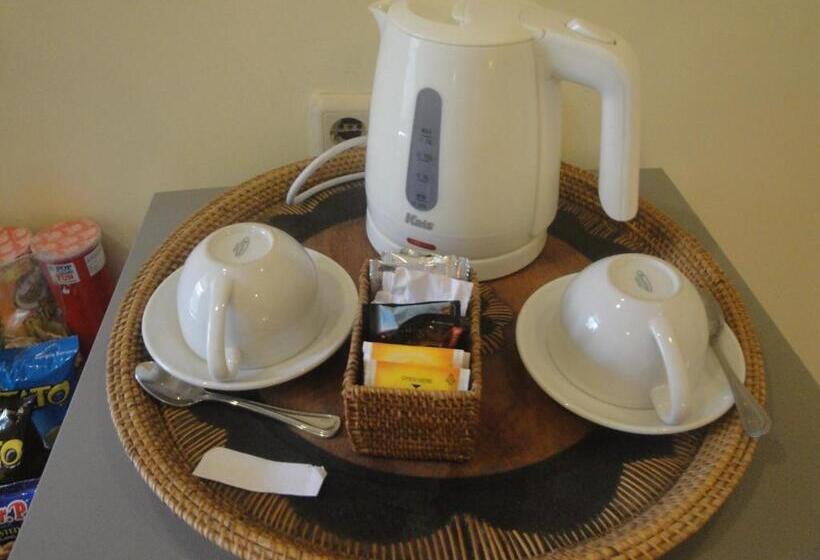 汽车旅馆  Scallywags Mango