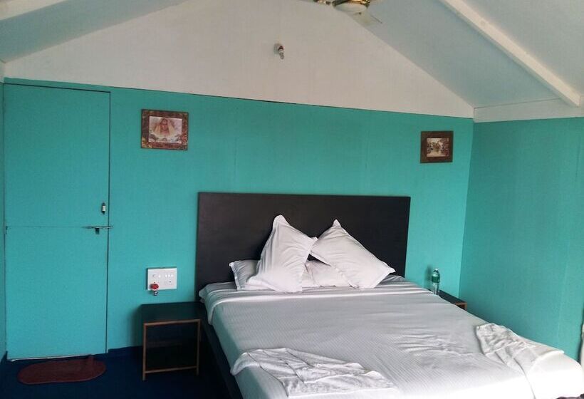 Neptune Point Hill Cottages