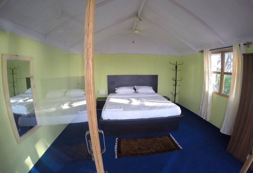 Neptune Point Hill Cottages