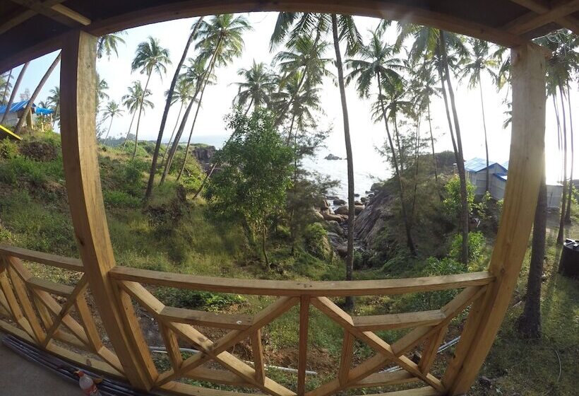 Neptune Point Hill Cottages