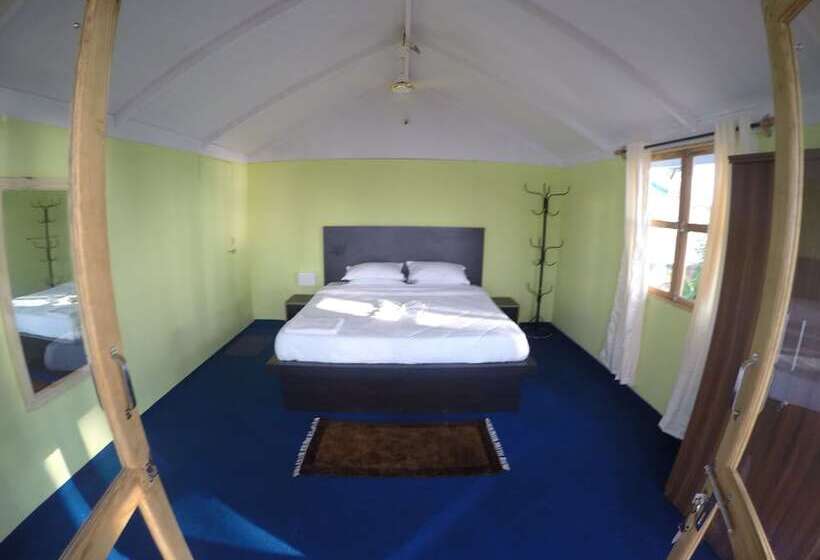 Neptune Point Hill Cottages