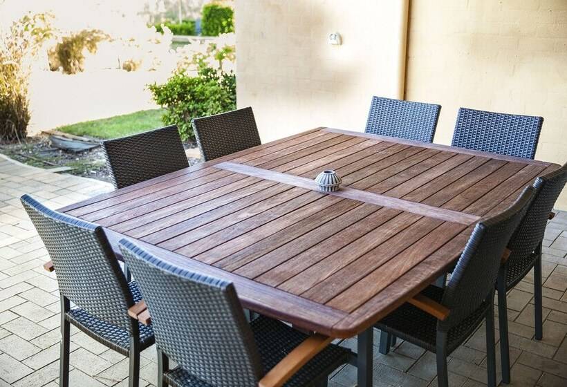 פנסיון Burncroft Guest House