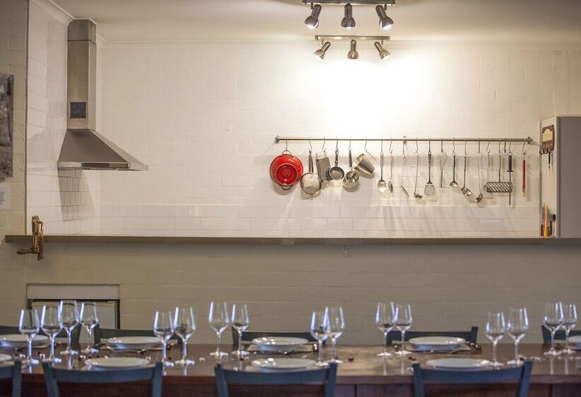 פנסיון Burncroft Guest House