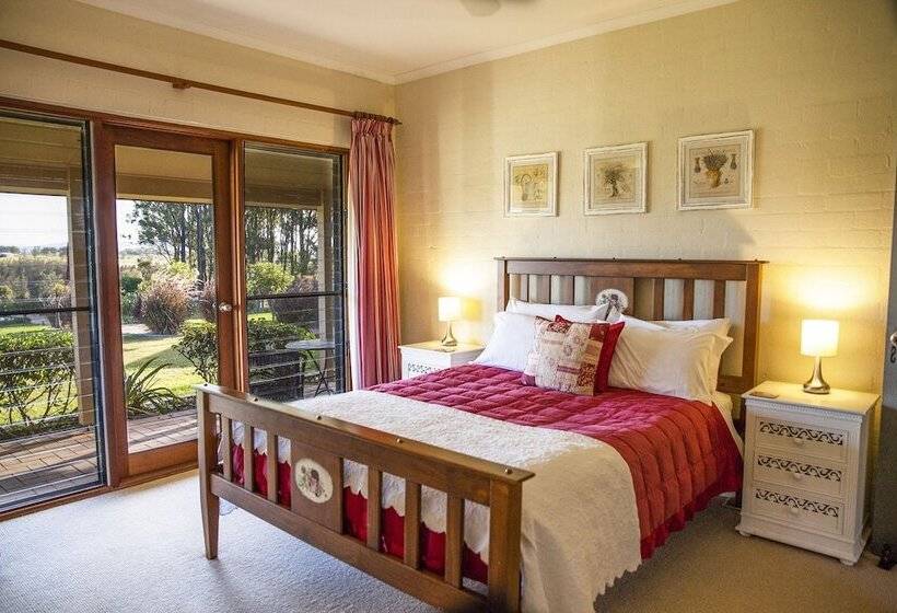 פנסיון Burncroft Guest House