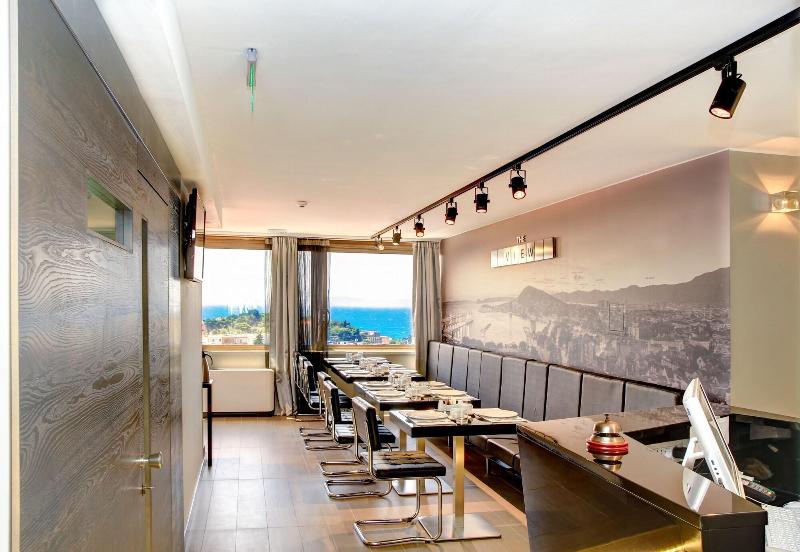 膳宿费 The View Luxury Rooms