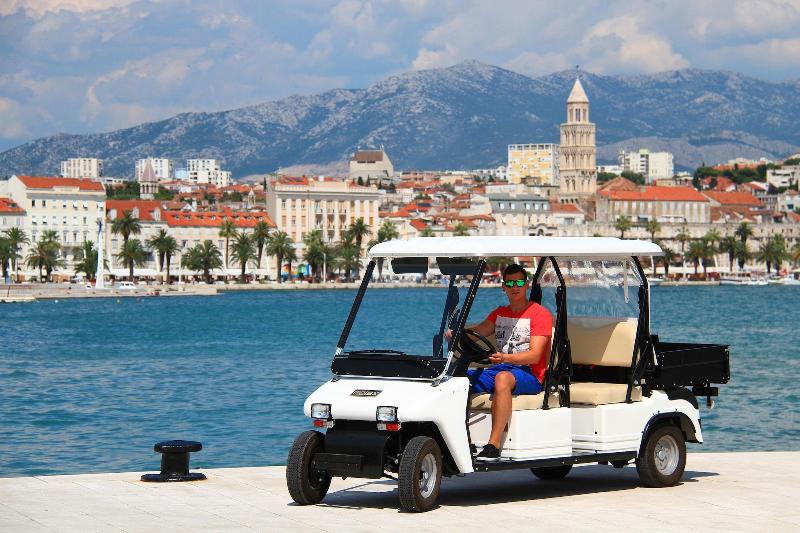 펜션 The View Luxury Rooms