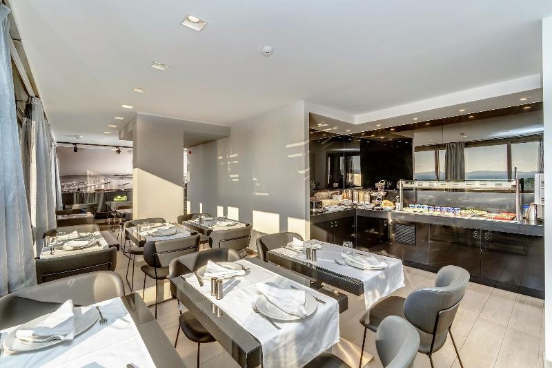 پانسیون The View Luxury Rooms