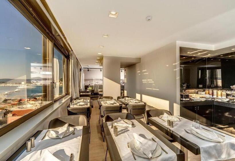 펜션 The View Luxury Rooms