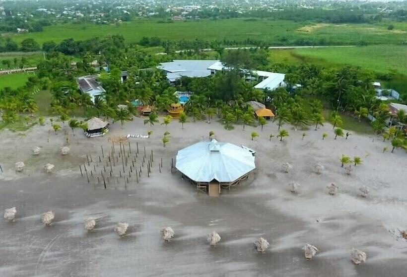 渡假胜地  Costa Azul Faro Marejada