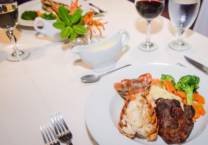 استراحتگاه Las Verandas Hotel & Villas