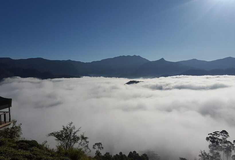 Курорт Madulkelle Tea And Eco Lodge