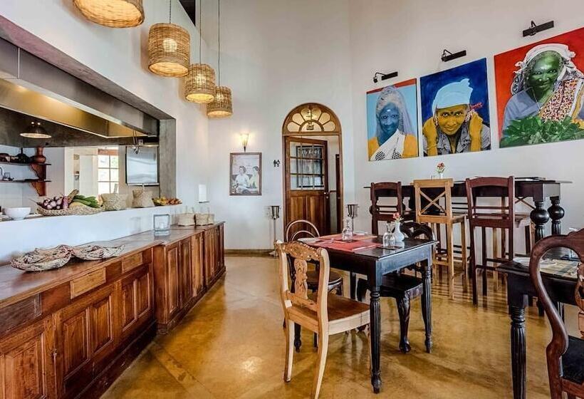 Курорт Madulkelle Tea And Eco Lodge