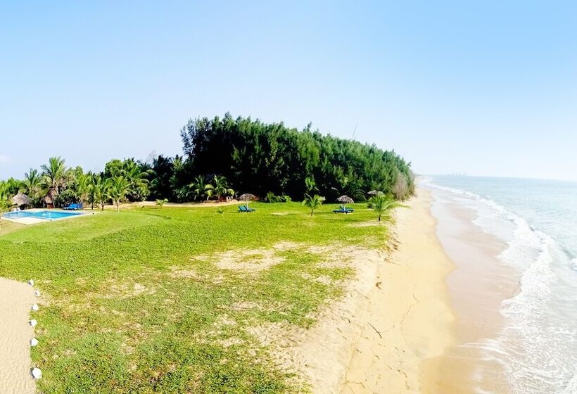 リゾートホテル Palagama Beach