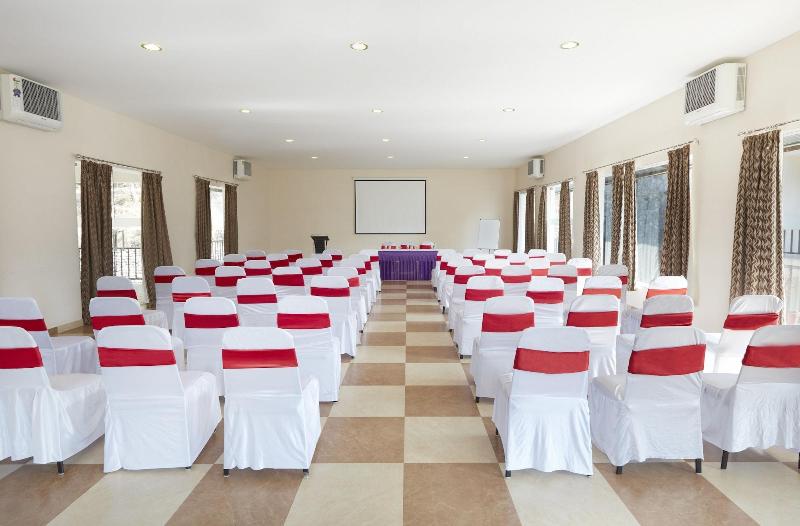 منتجع Sterling Corbett