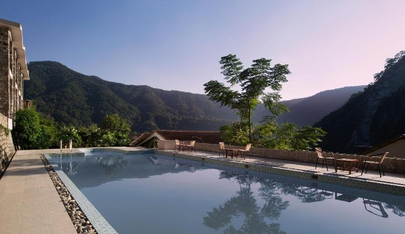 منتجع Sterling Corbett